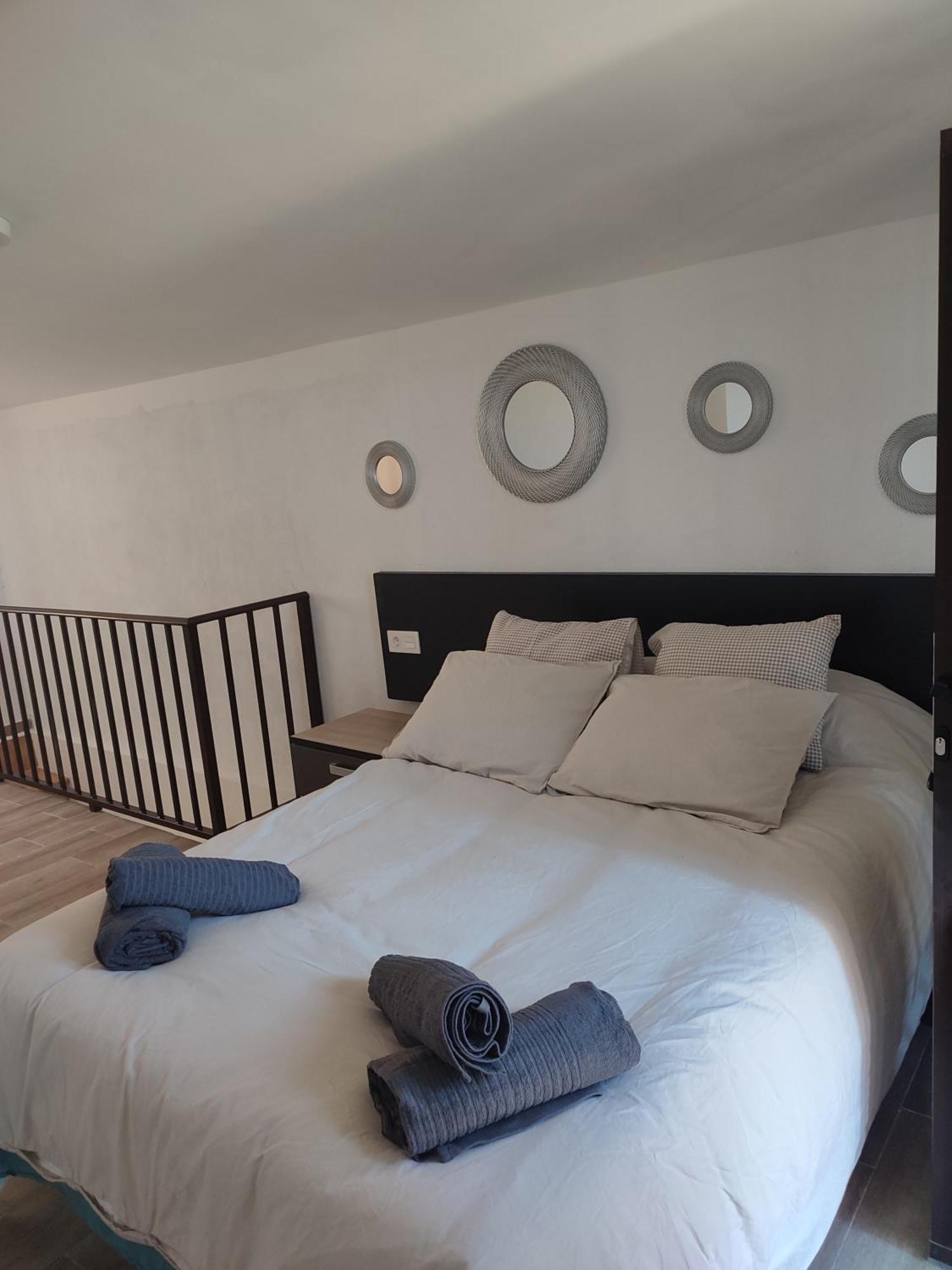 La Granja De Juli Apartment เลเดสมา ภายนอก รูปภาพ